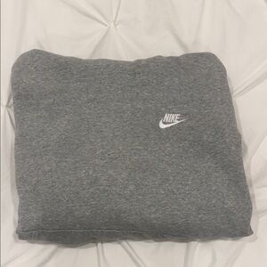 Nike Men's Heather Gray Crewneck Sweater